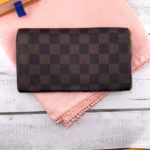 AUTHENTIC LOUIS VUITTON Monogram Porte-Monnaie Billets Tresor Wallet. - Picture 6 of 16